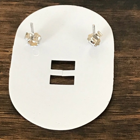 Cute CZ 3 Stone Stud .925 Sterling Silver Earring - Picture 3 of 3